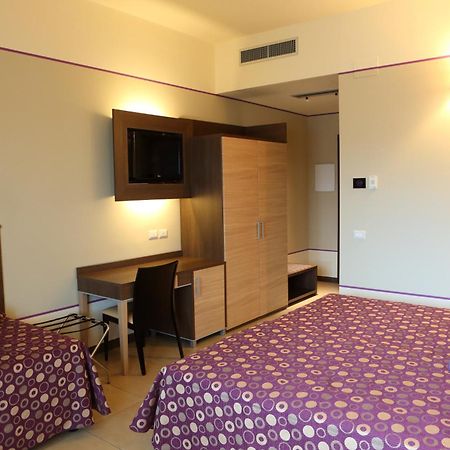 Hotel Milazzo Esterno foto