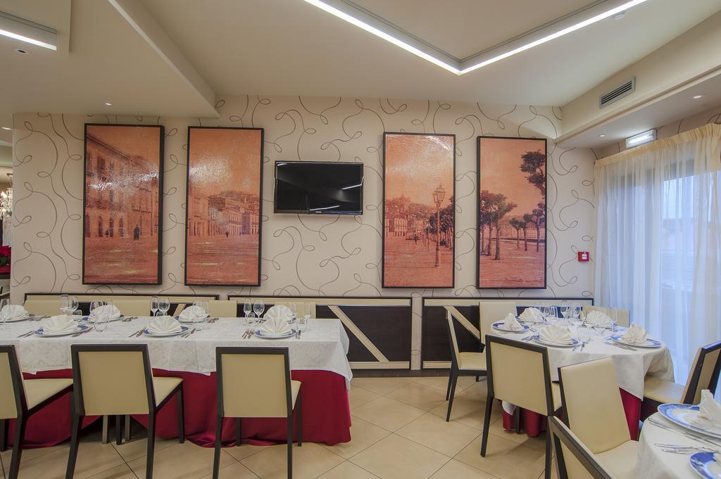 Hotel Milazzo Esterno foto